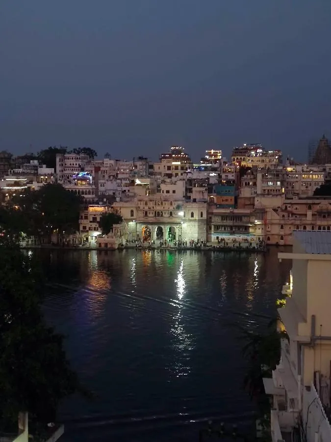 Madpackers Udaipur Hostel India